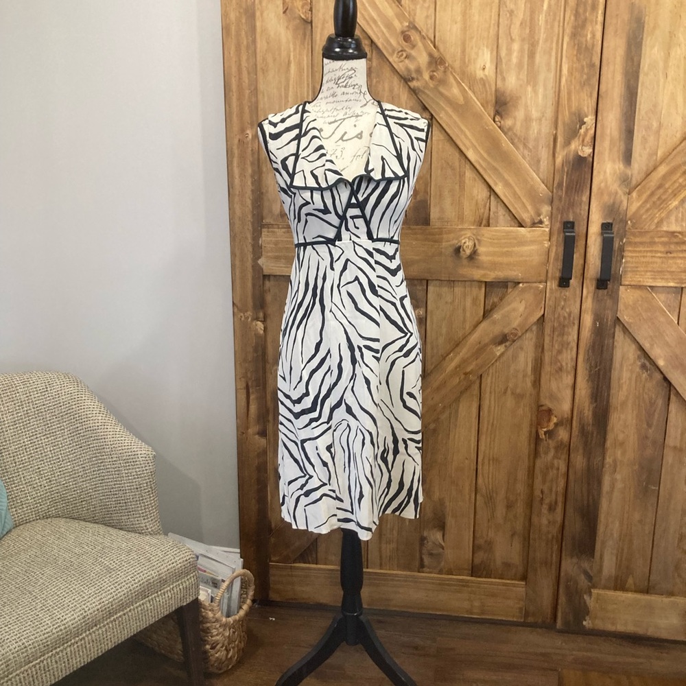 Elie Tahari dress size 2